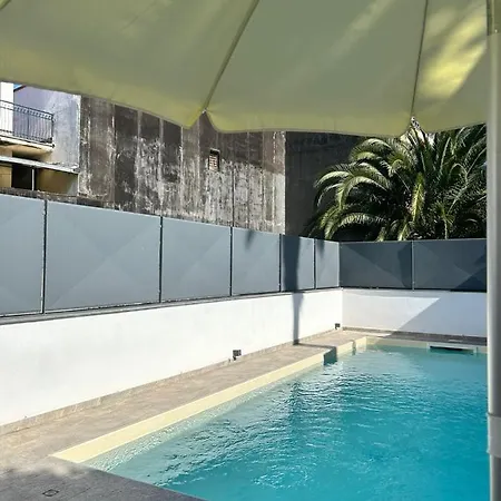 Leonardo Sicilian Casa *