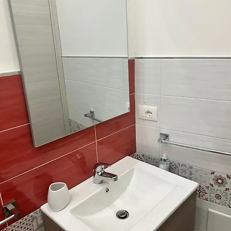 Leonardo Sicilian Casa * Riposto