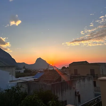 Holiday home Leonardo Sicilian Casa Riposto